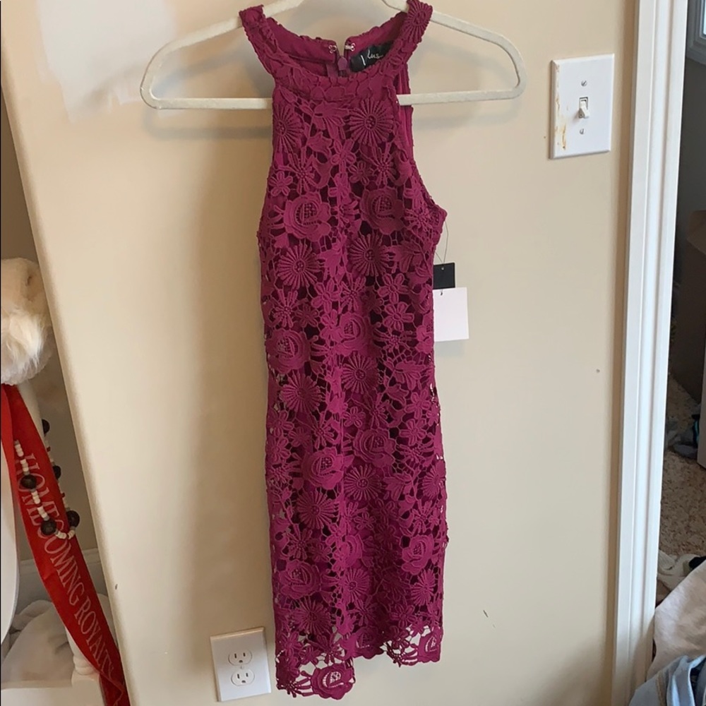 Lulus Lace Homecoming/ Formal Dress